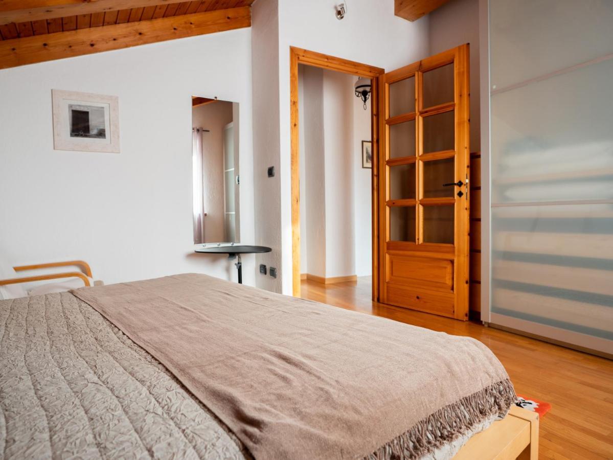 Apartamento Casa Celesta Aosta Exterior foto